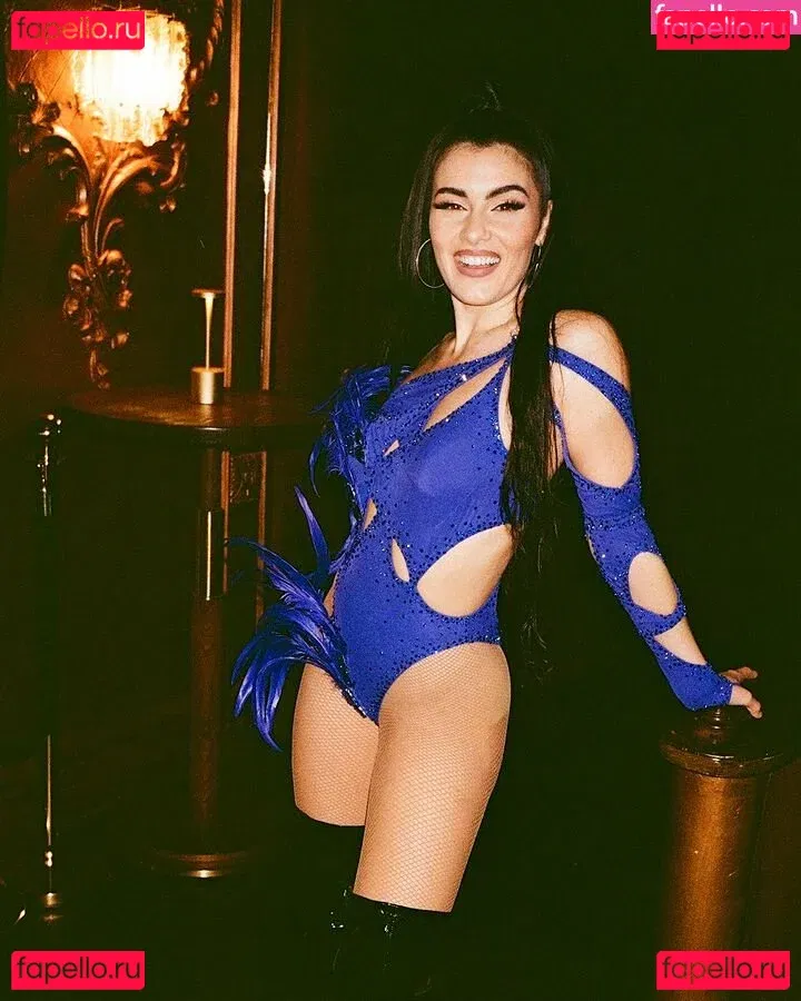 Aida Blanco Onlyfans Photo Gallery 