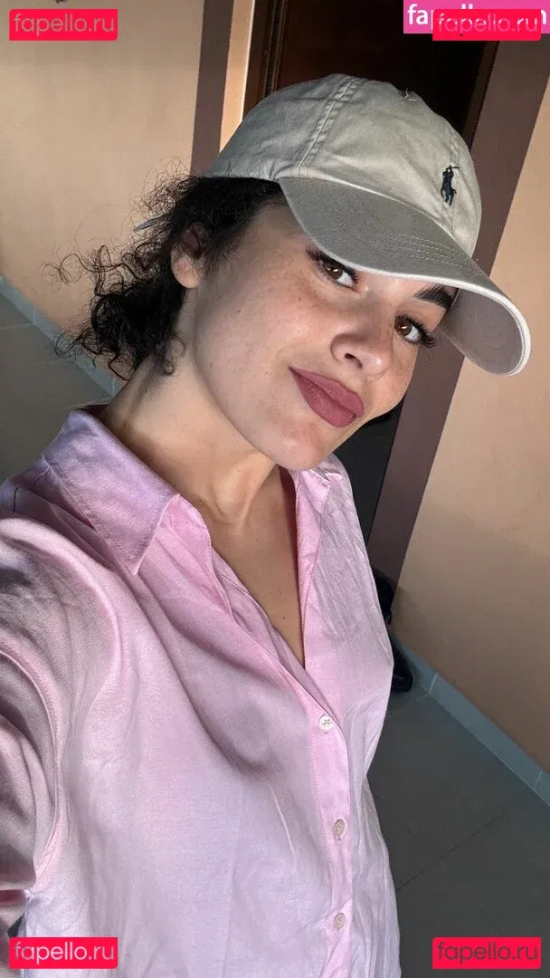 Aida Blanco Onlyfans Photo Gallery 