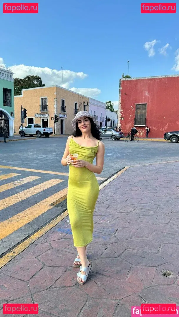 Aida Blanco Onlyfans Photo Gallery 