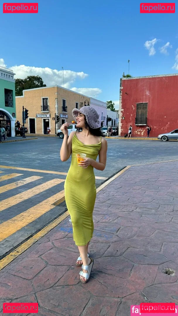 Aida Blanco Onlyfans Photo Gallery 