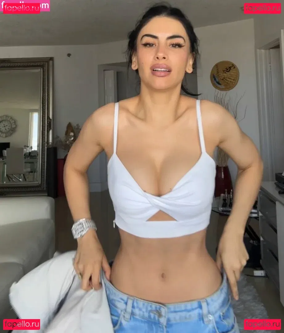Jessica Cediel Onlyfans Photo Gallery 