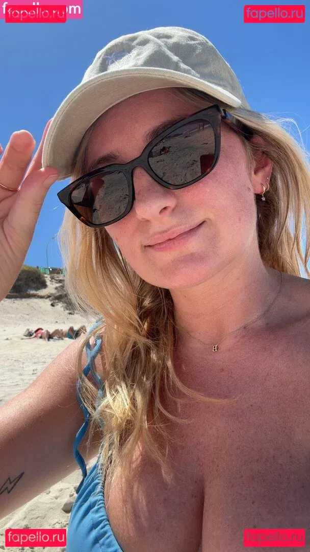 B Rookrlambert Onlyfans Photo Gallery 