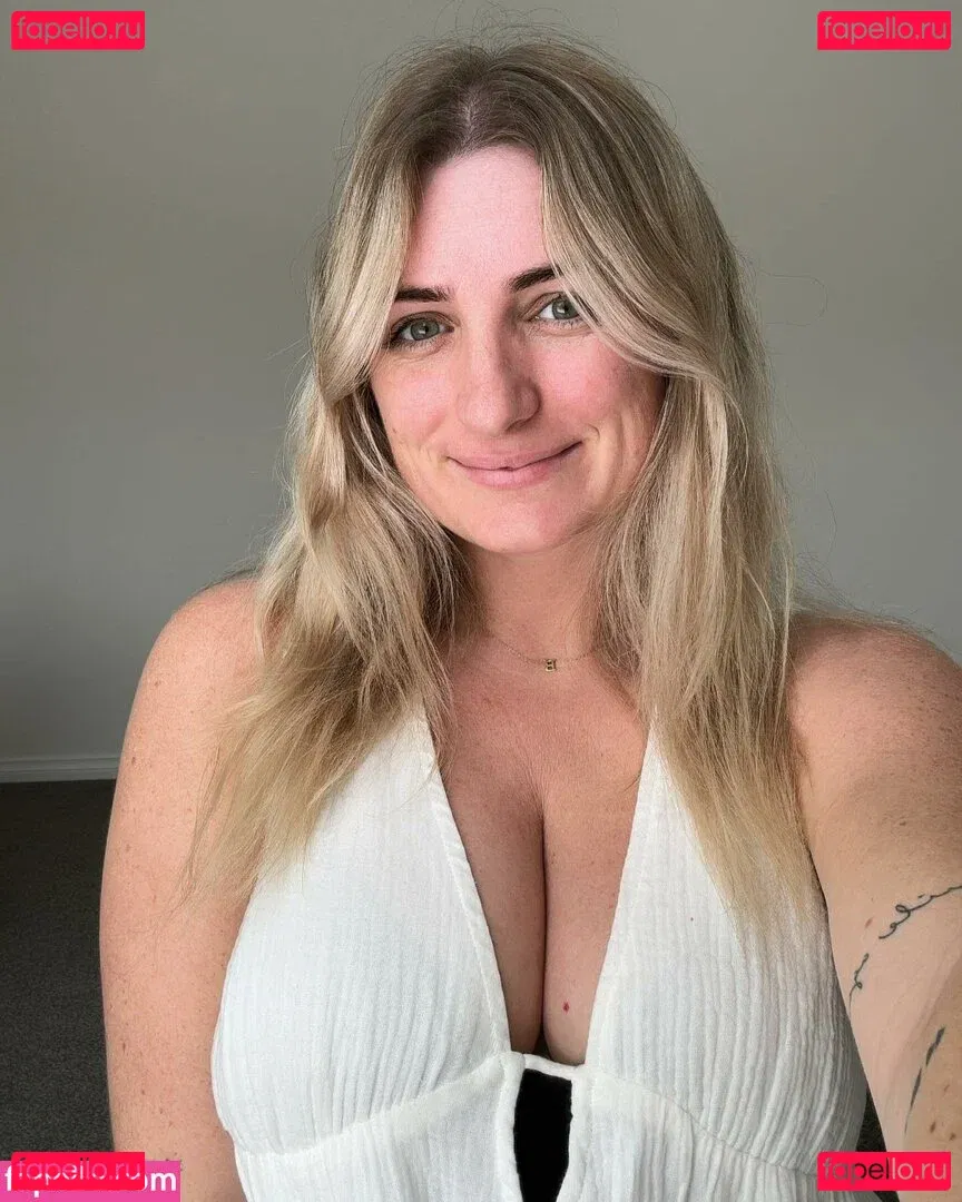 B Rookrlambert Onlyfans Photo Gallery 