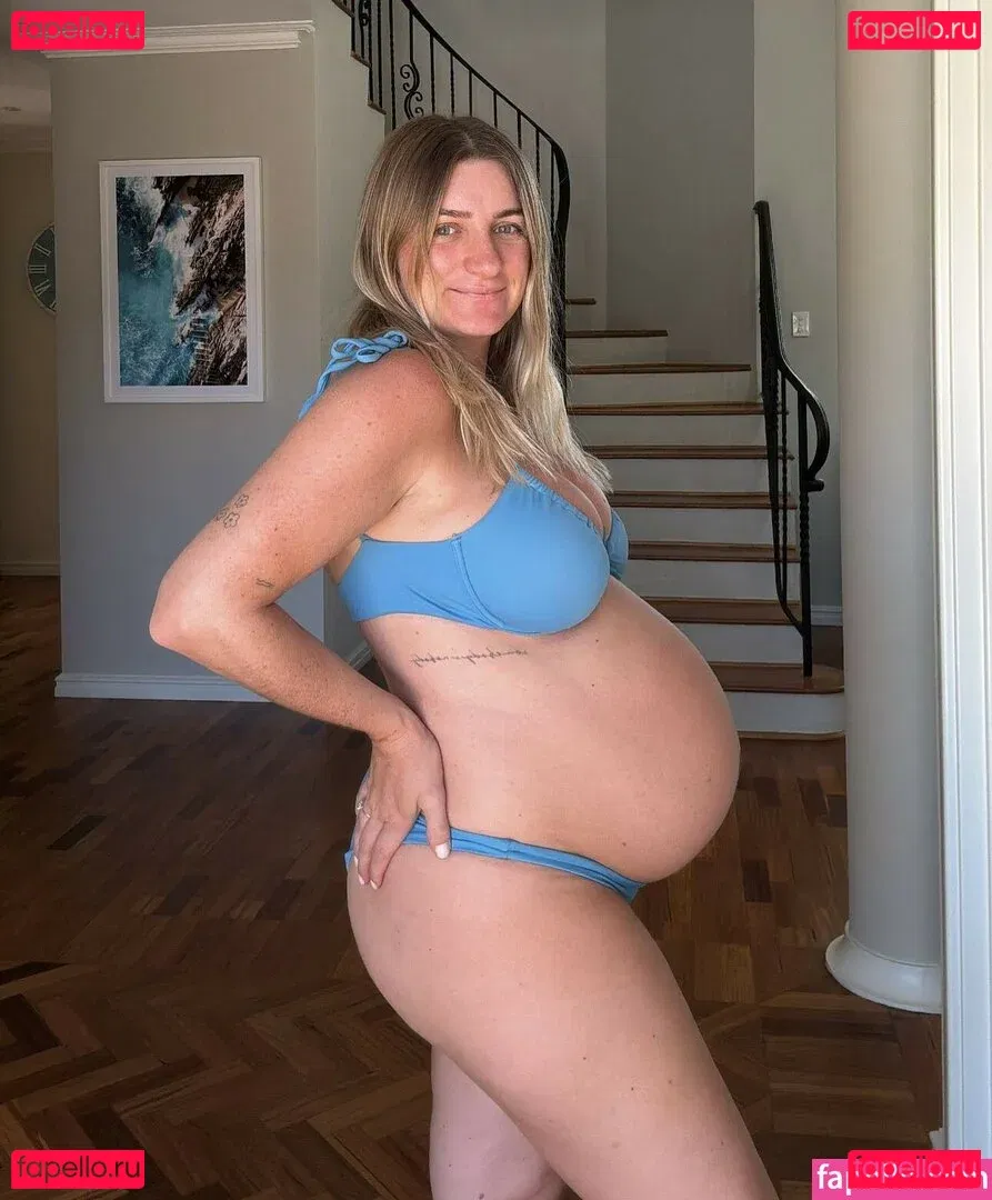 B Rookrlambert Onlyfans Photo Gallery 