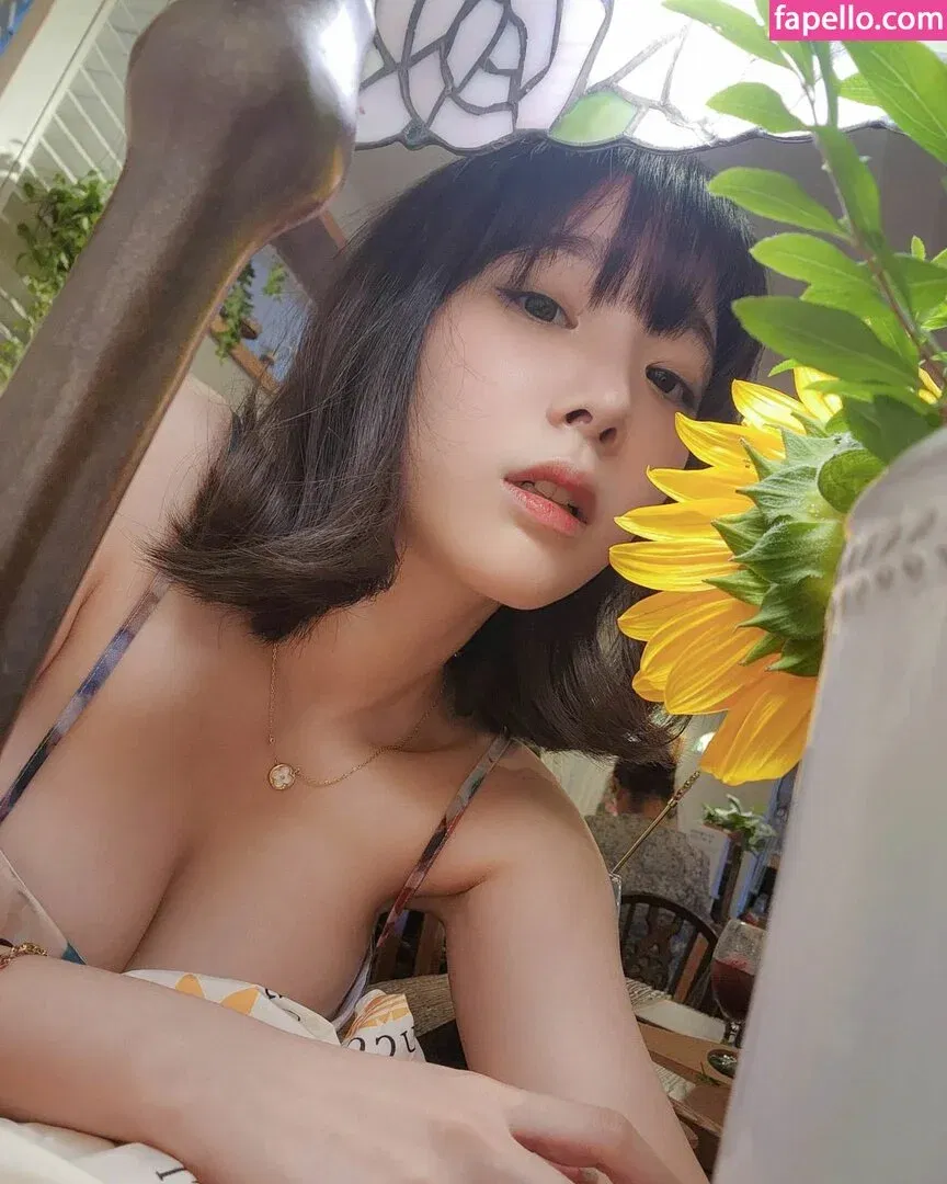 Kang Inkyung Onlyfans Photo Gallery 