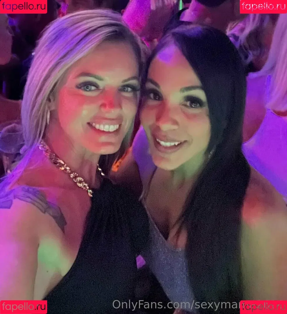 sexymama2626 Onlyfans Photo Gallery 