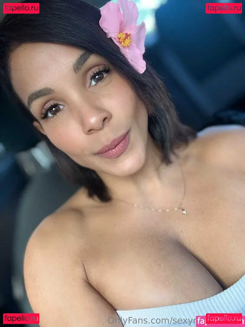 sexymama2626 Onlyfans Photo Gallery 