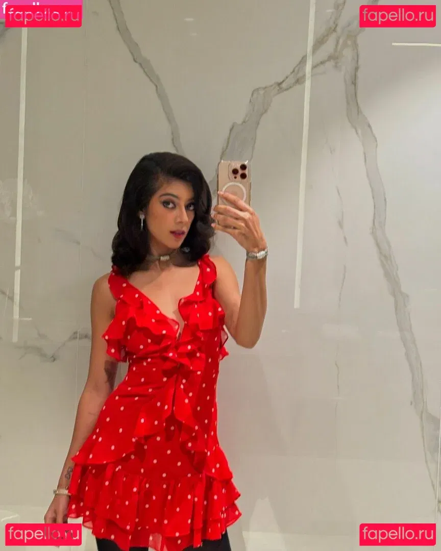 Samicamusic Onlyfans Photo Gallery 