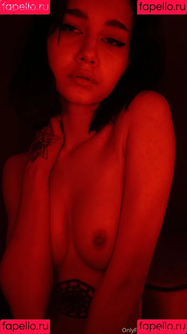 arina_gpo Onlyfans Photo Gallery 