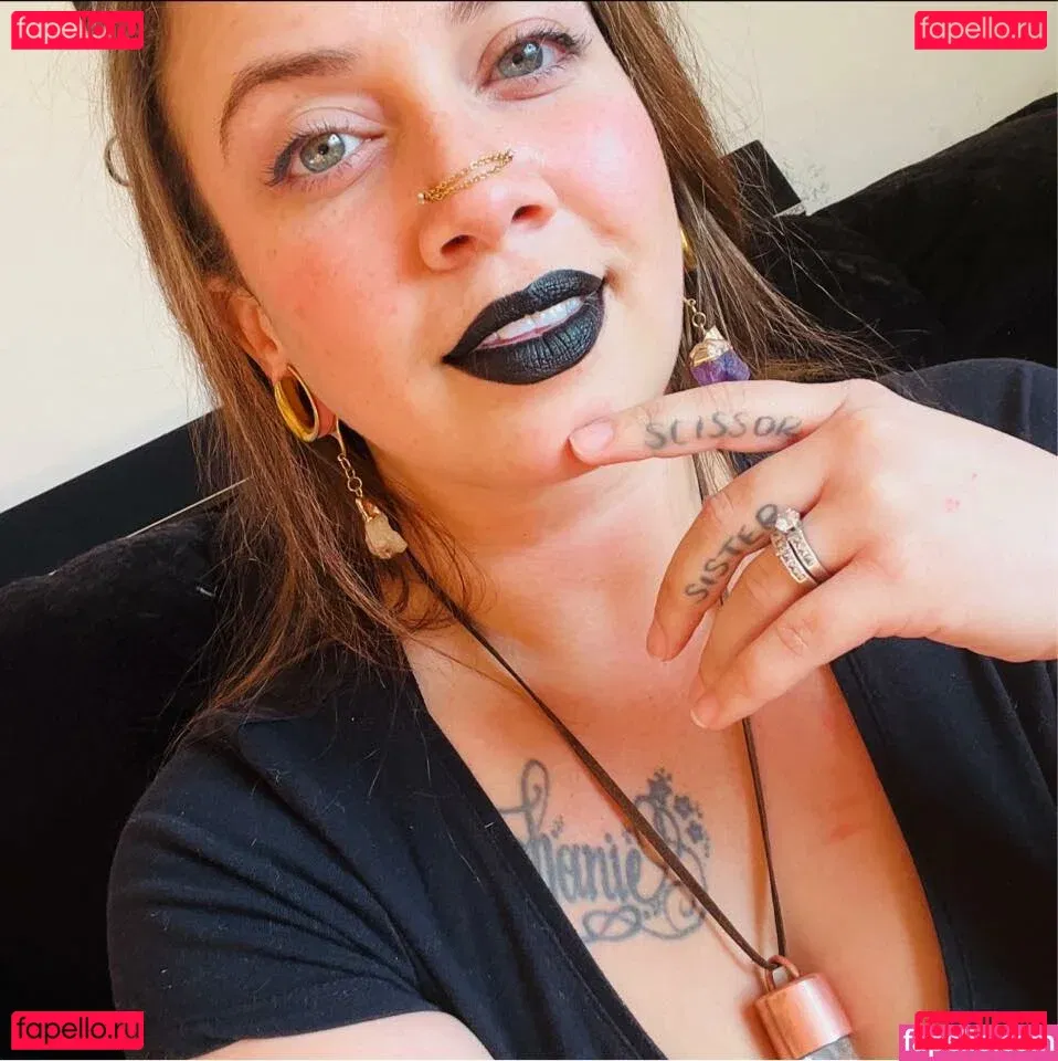 Goddess Dystopia Onlyfans Photo Gallery 