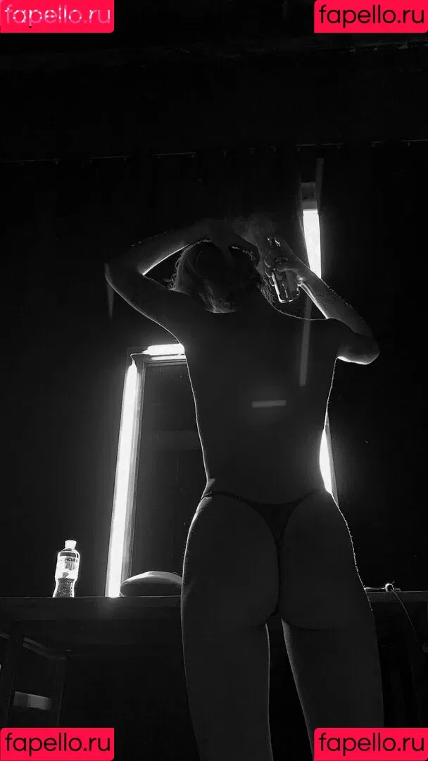lilbiii Onlyfans Photo Gallery 