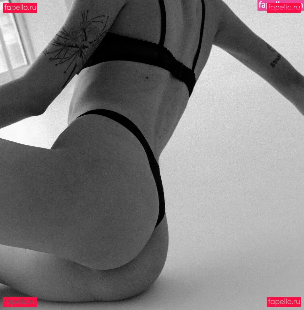 lilbiii Onlyfans Photo Gallery 