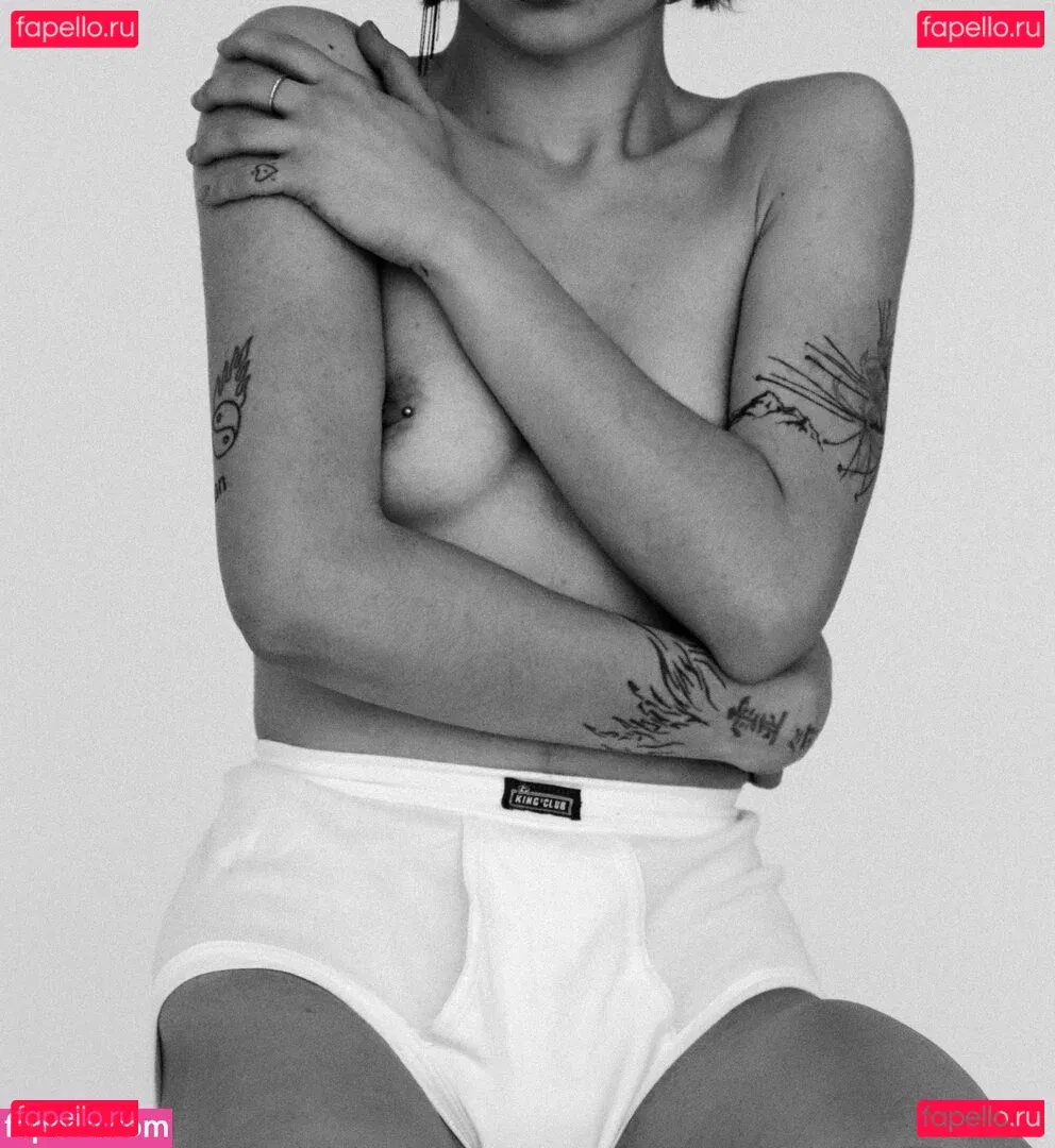 lilbiii Onlyfans Photo Gallery 