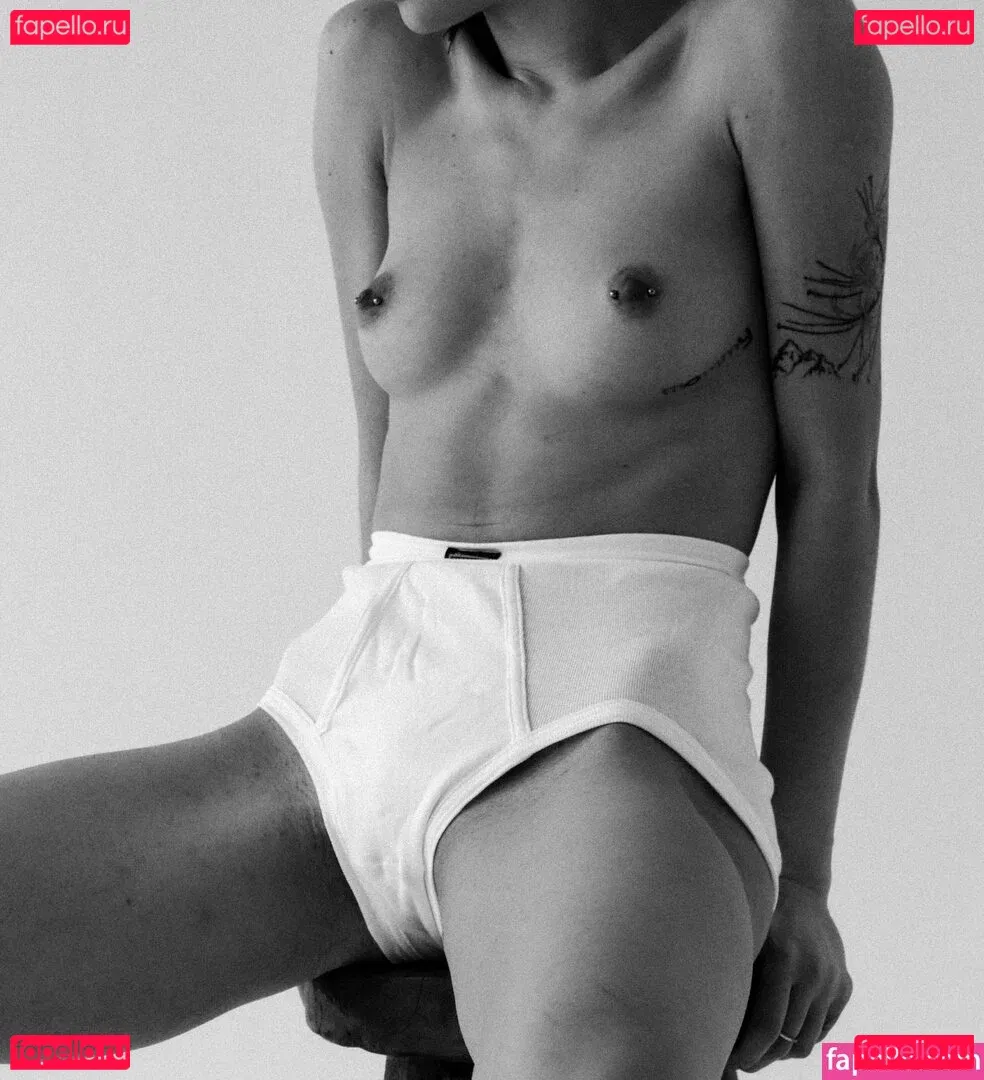 lilbiii Onlyfans Photo Gallery 