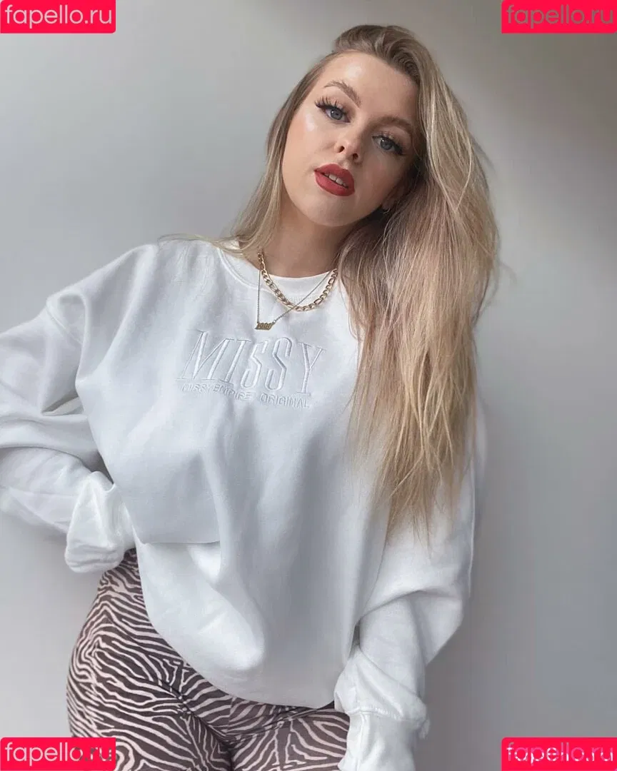 Amber R Brightman Onlyfans Photo Gallery 