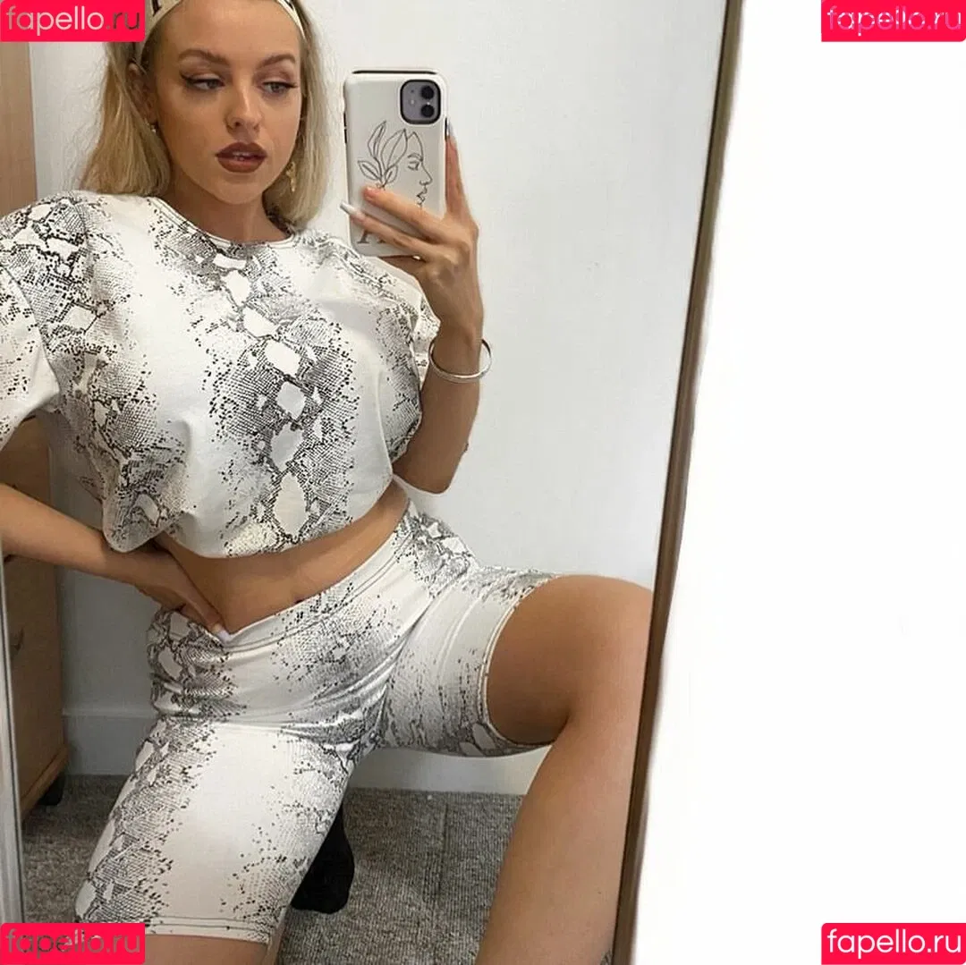 Amber R Brightman Onlyfans Photo Gallery 