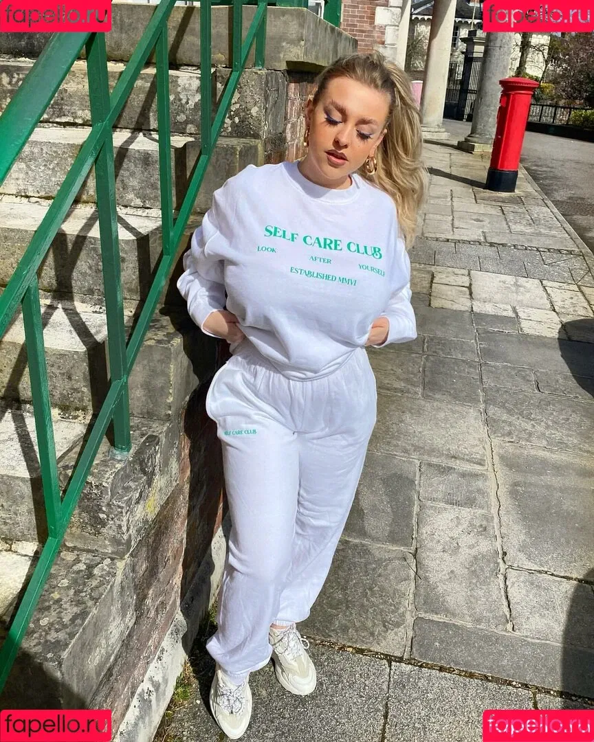 Amber R Brightman Onlyfans Photo Gallery 