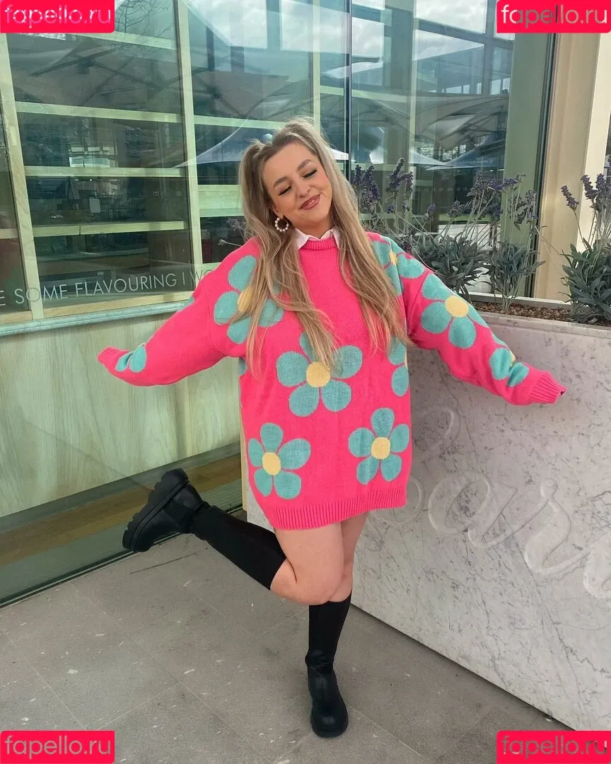 Amber R Brightman Onlyfans Photo Gallery 