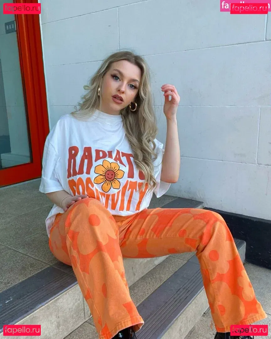 Amber R Brightman Onlyfans Photo Gallery 