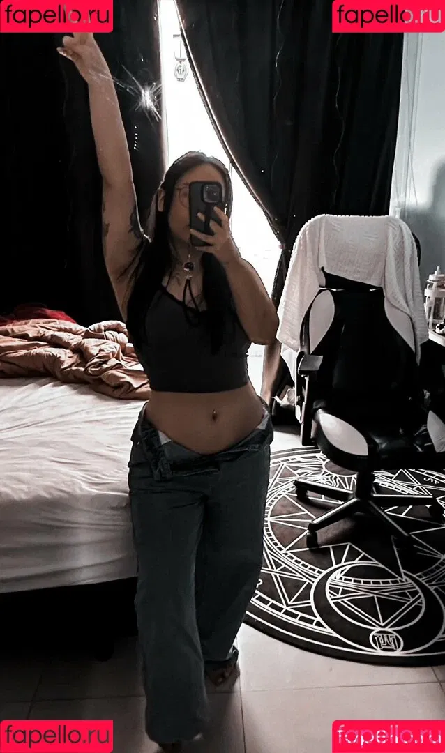 Akemyni Onlyfans Photo Gallery 