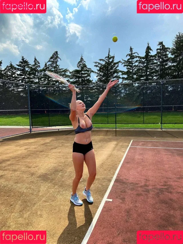 pluckypeaches Onlyfans Photo Gallery 