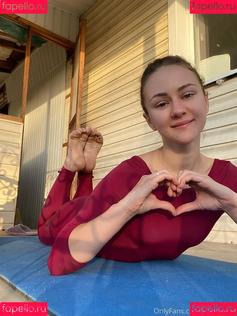 k.flexiblefeet Onlyfans Photo Gallery 