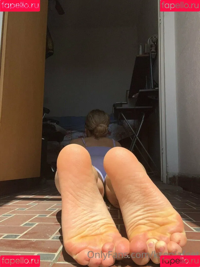 k.flexiblefeet Onlyfans Photo Gallery 