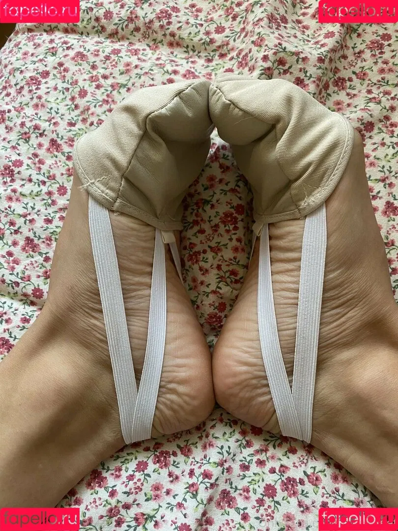 k.flexiblefeet Onlyfans Photo Gallery 