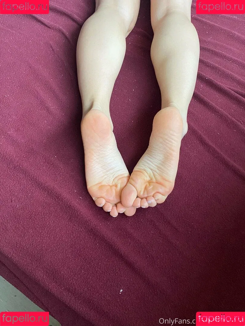 k.flexiblefeet Onlyfans Photo Gallery 