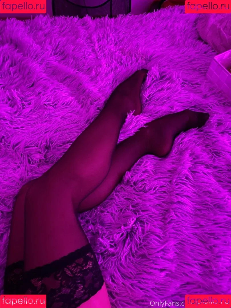 k.flexiblefeet Onlyfans Photo Gallery 