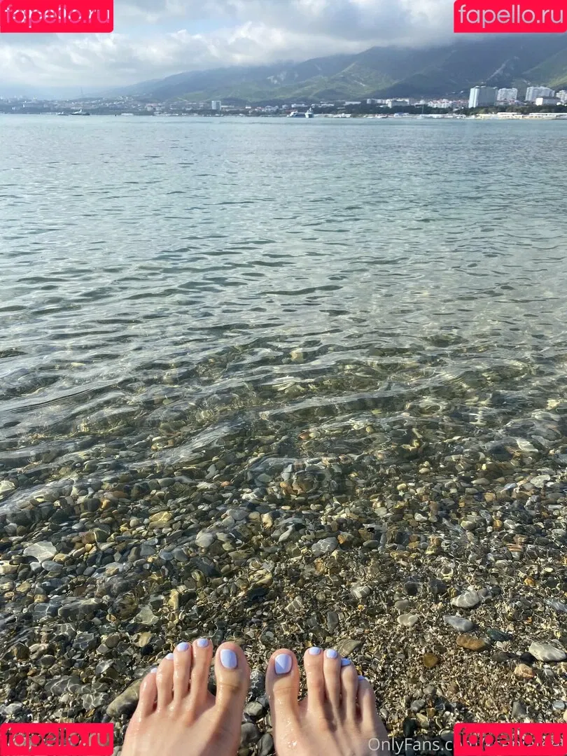 k.flexiblefeet Onlyfans Photo Gallery 