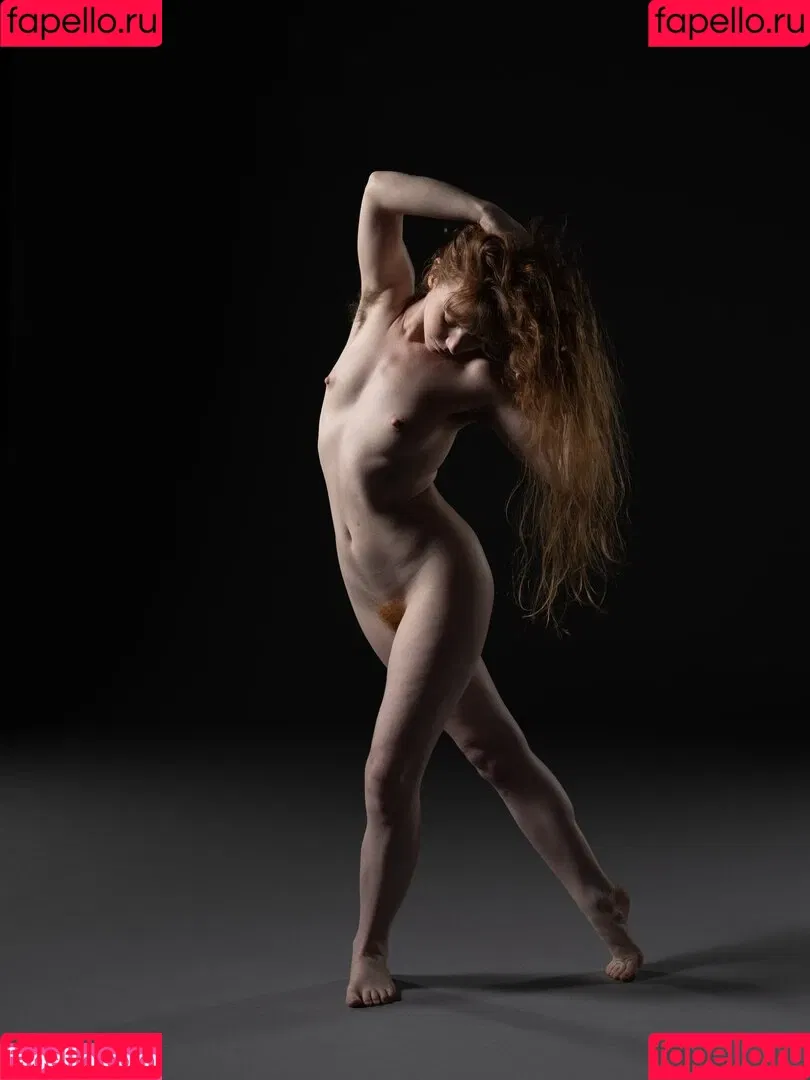 Liv Sage Onlyfans Photo Gallery 