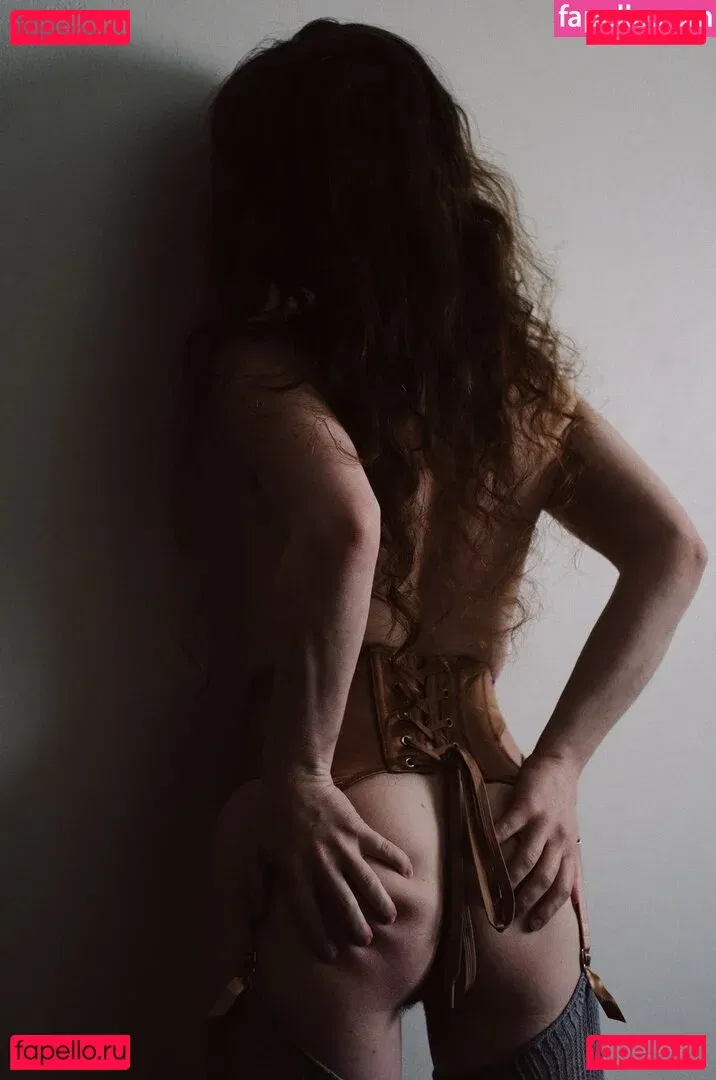 Liv Sage Onlyfans Photo Gallery 