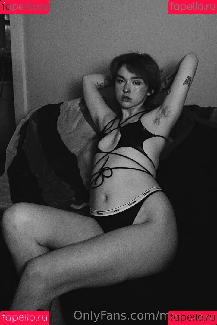 mar.lotov Onlyfans Photo Gallery 