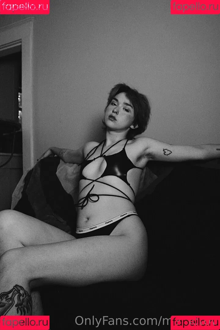 mar.lotov Onlyfans Photo Gallery 