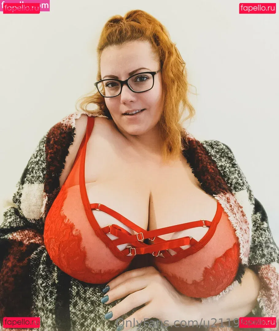 mar.lotov Onlyfans Photo Gallery 