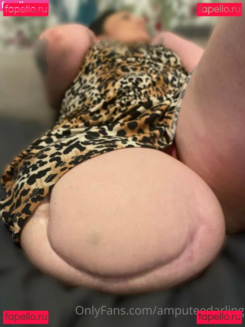 amputeedarling Onlyfans Photo Gallery 