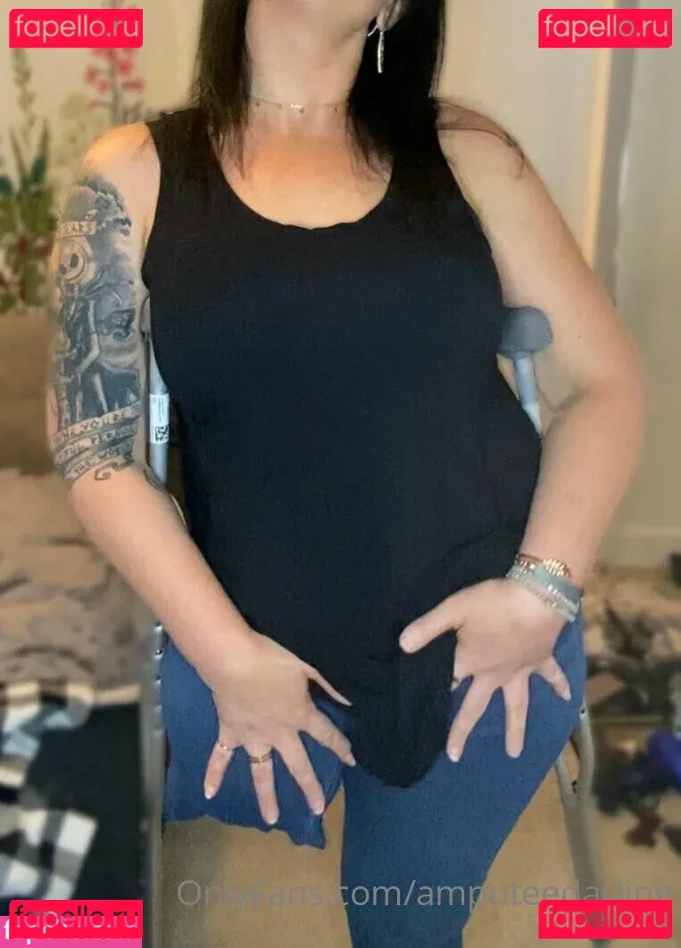 amputeedarling Onlyfans Photo Gallery 