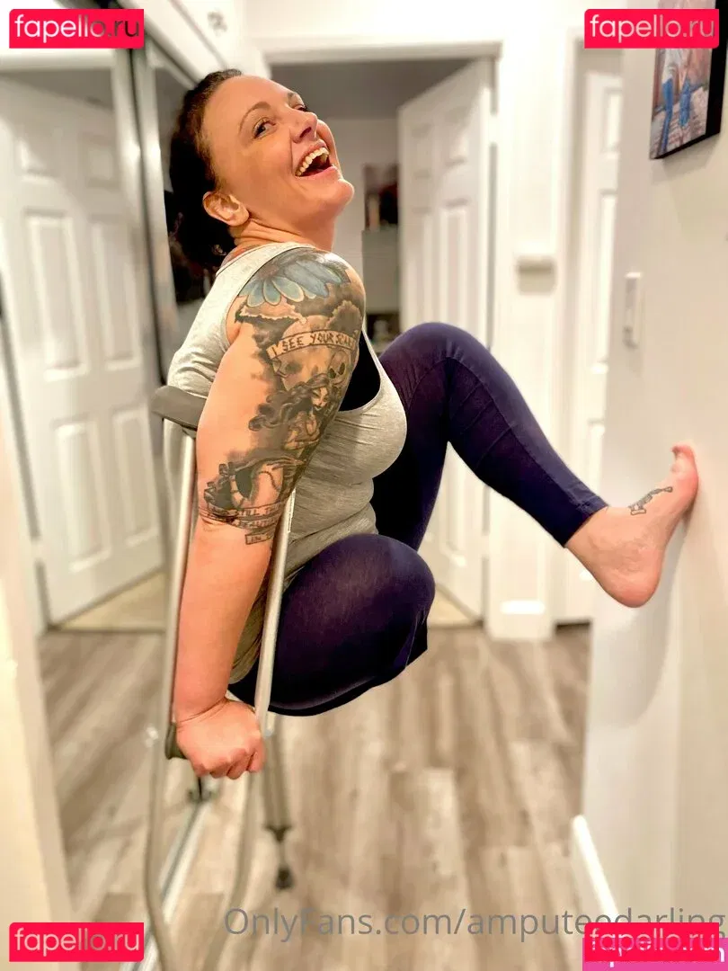 amputeedarling Onlyfans Photo Gallery 