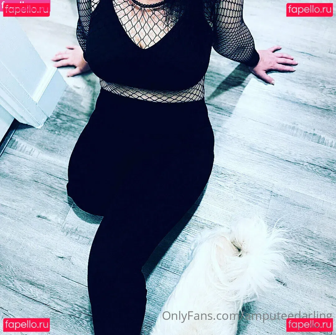 amputeedarling Onlyfans Photo Gallery 