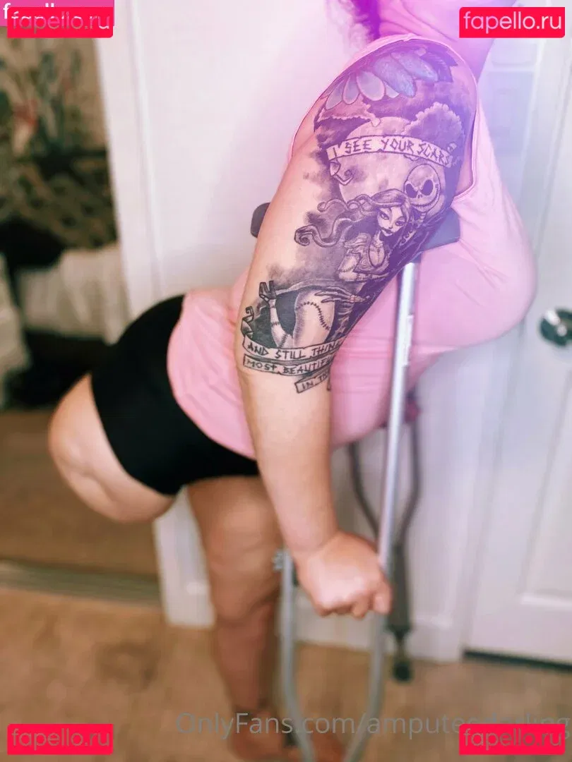 amputeedarling Onlyfans Photo Gallery 
