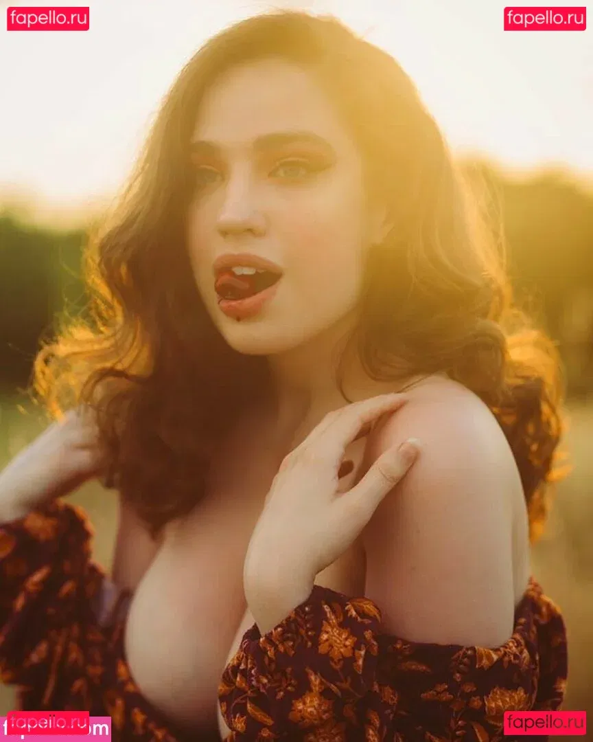 Stephanie Oustalet Onlyfans Photo Gallery 