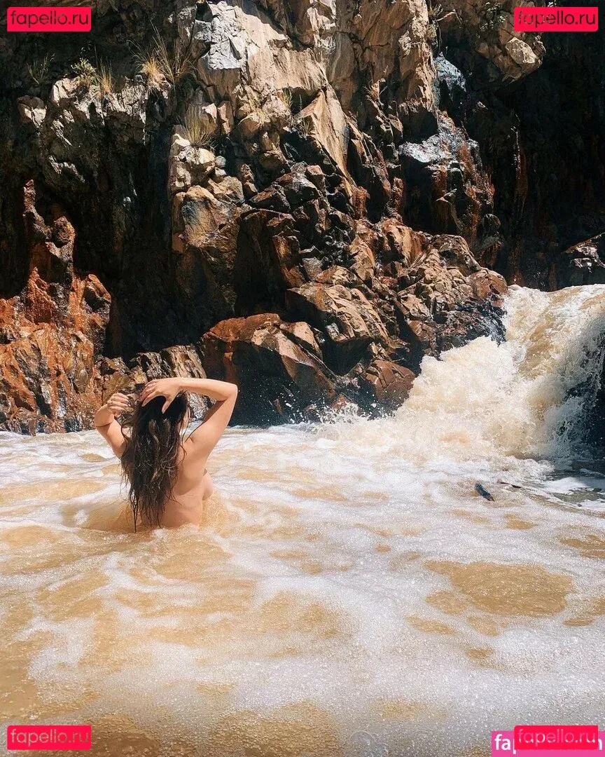 Stephanie Oustalet Onlyfans Photo Gallery 