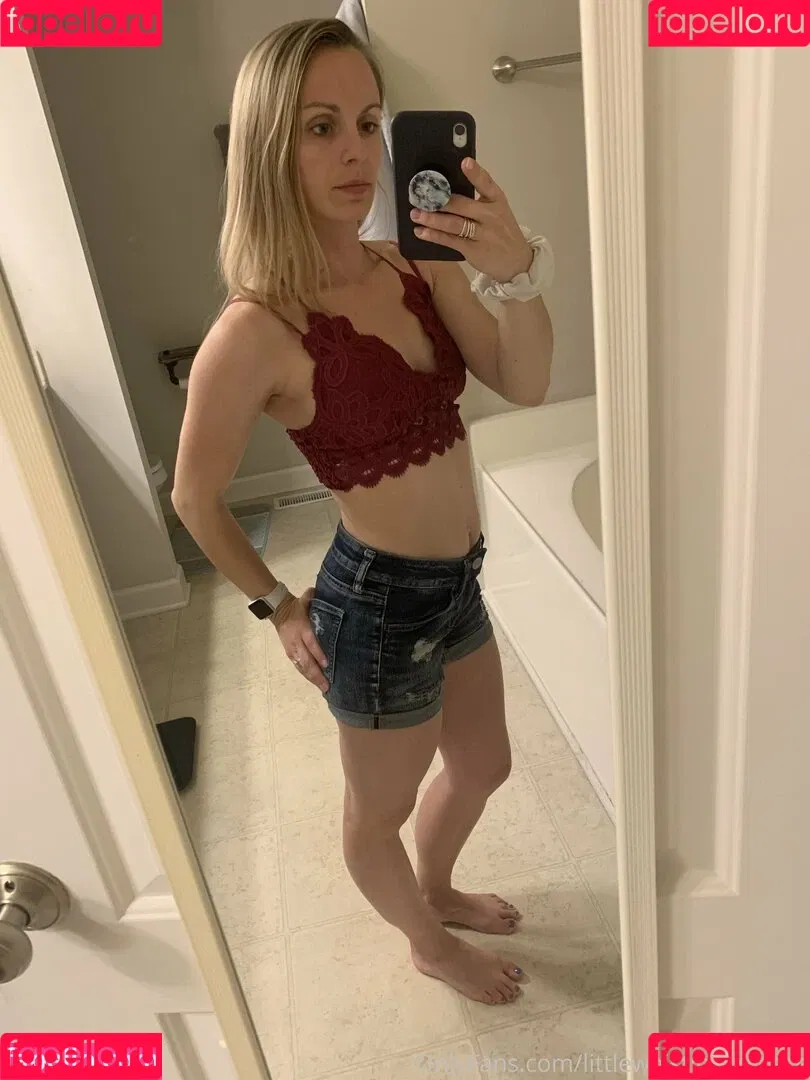 littlewaistinyourface Onlyfans Photo Gallery 