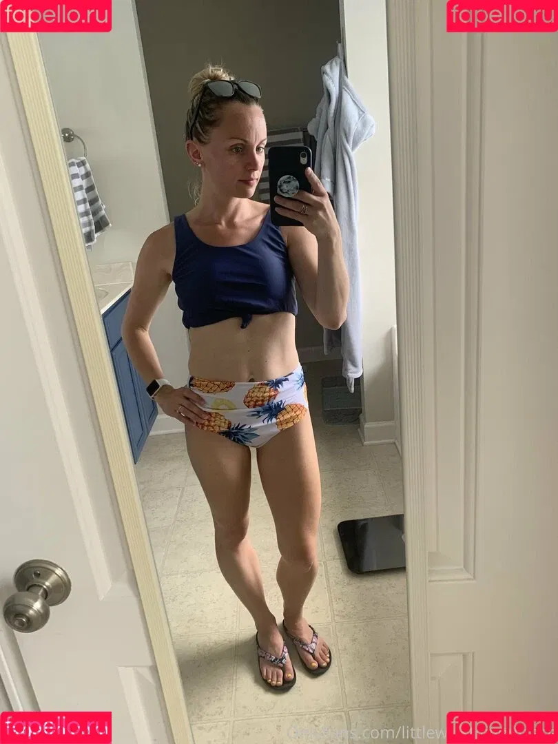 littlewaistinyourface Onlyfans Photo Gallery 