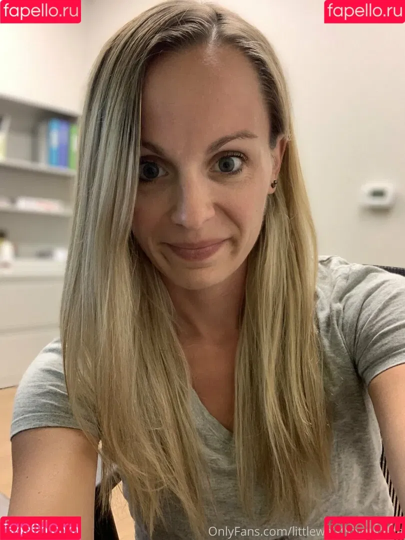 littlewaistinyourface Onlyfans Photo Gallery 