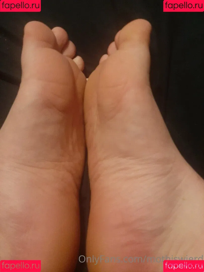mothisweird Onlyfans Photo Gallery 