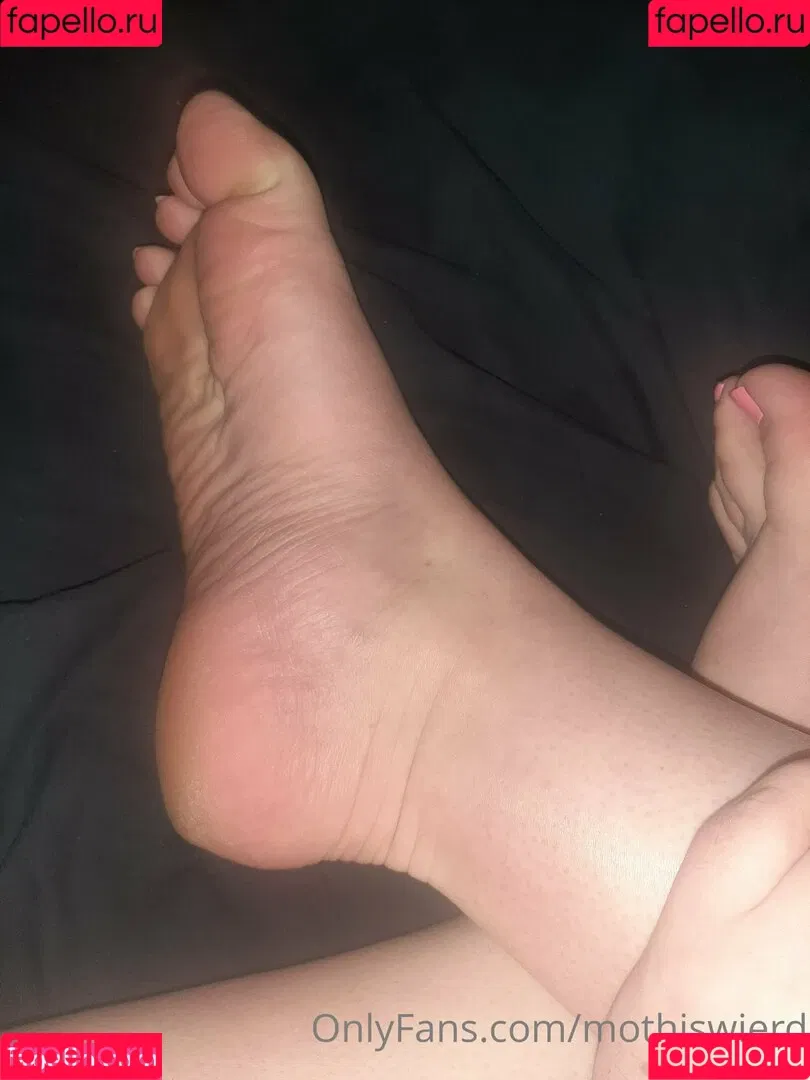 mothisweird Onlyfans Photo Gallery 