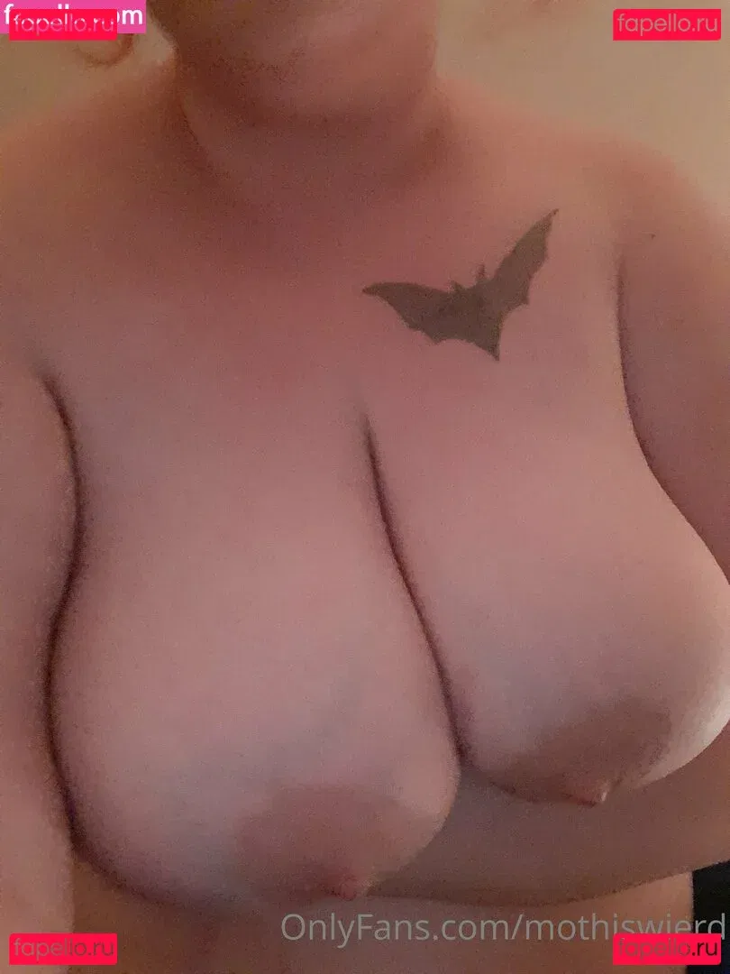 mothisweird Onlyfans Photo Gallery 