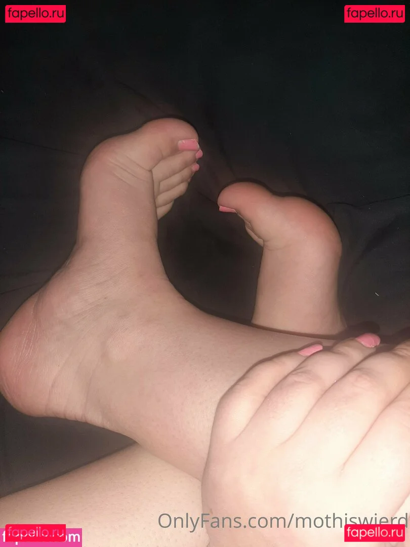 mothisweird Onlyfans Photo Gallery 